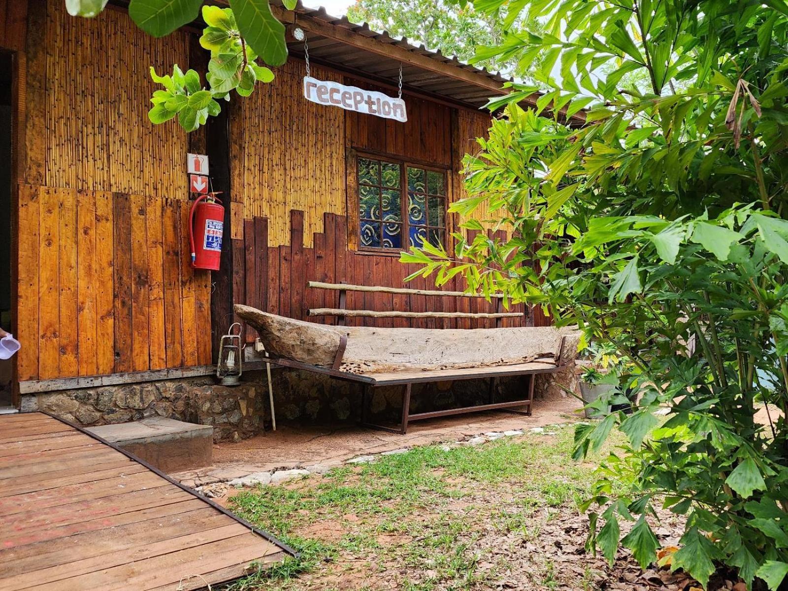 Nxabii Cottages Kasane Luaran gambar
